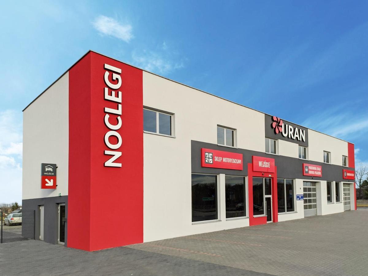 Noclegi Uran Sufczyn Exteriör bild